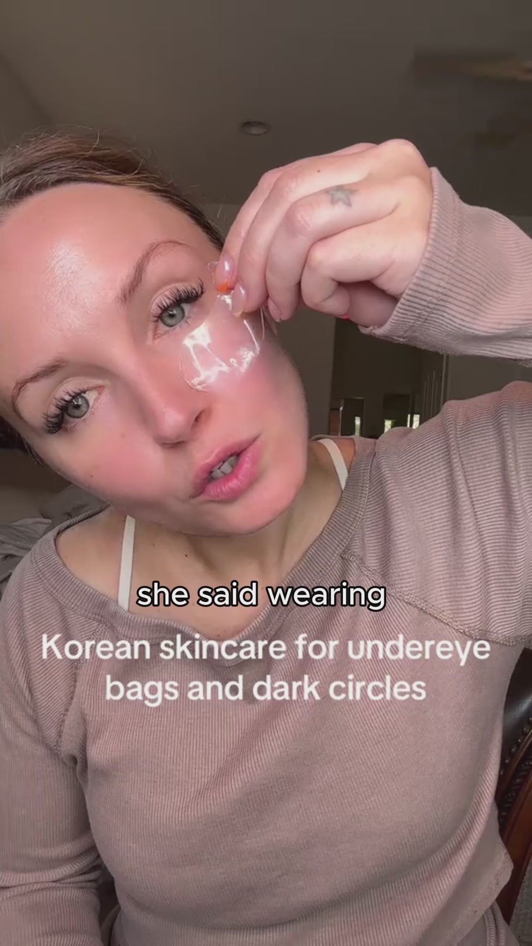Korean Collagen Eye Patches video